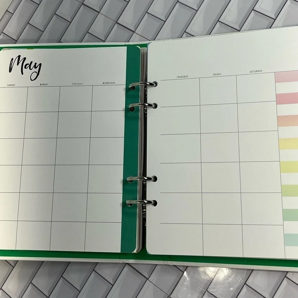 American Crafts Memory Planner Binder Office Stripes 7.75 x 8.75 x 1.68 inches